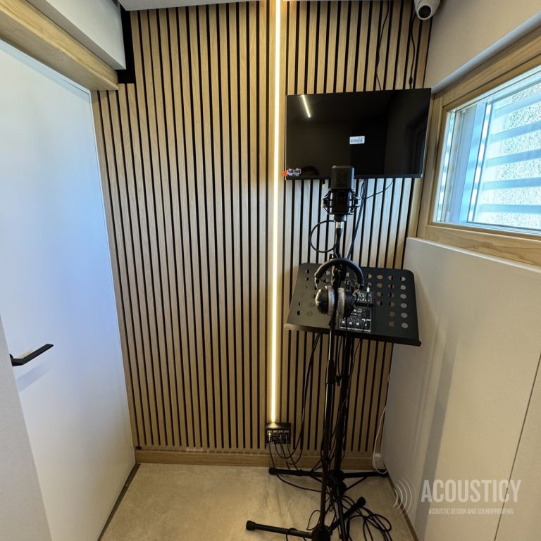 Podcast & Vocal Recording Studio — 4703